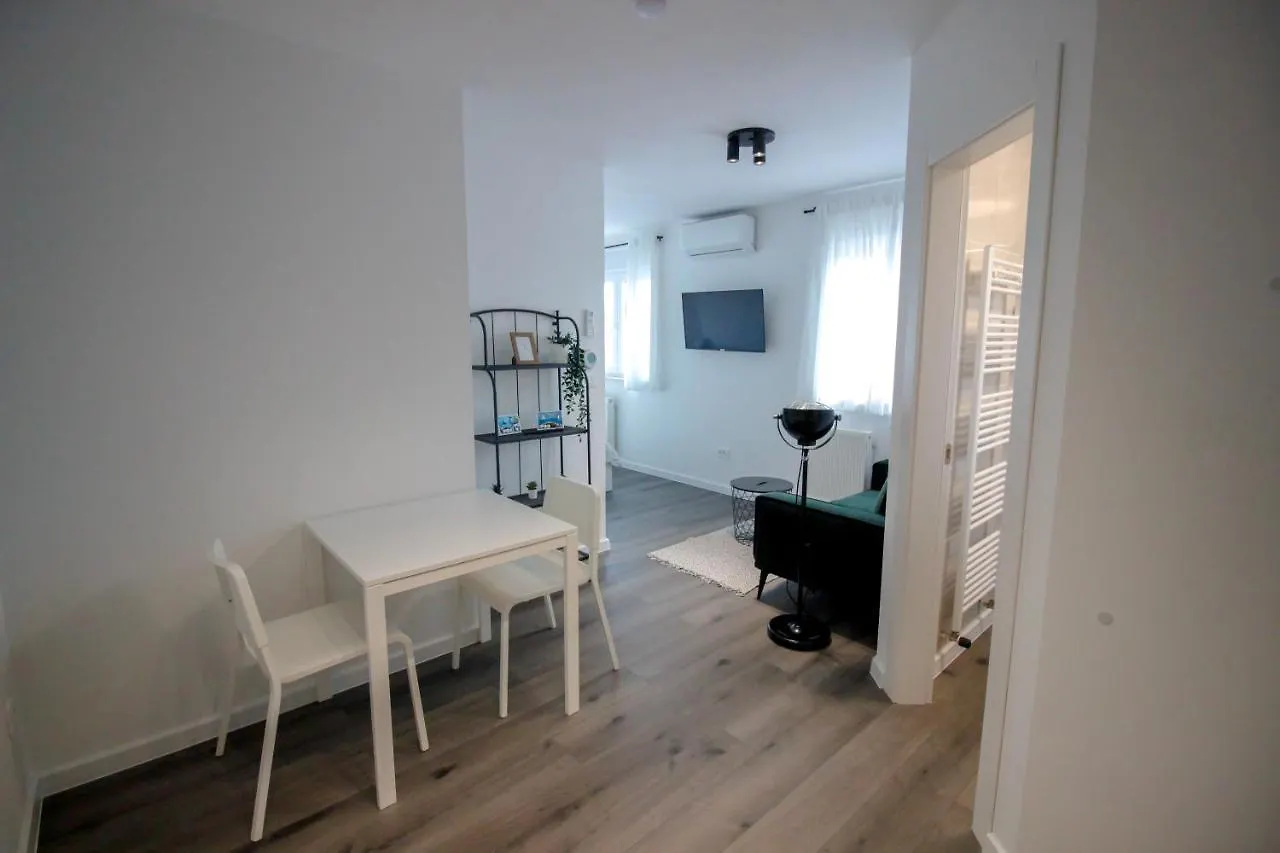 Studio Apartments N&D Omisalj Croatia